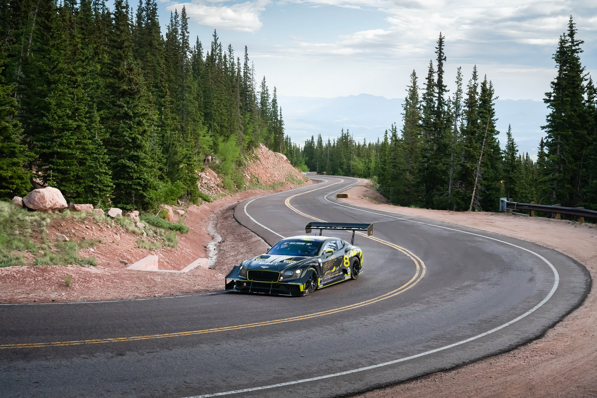 Bentley Denied Pikes Peak “Triple Crown” Due To Shorter Course, Boost Pressure Issue