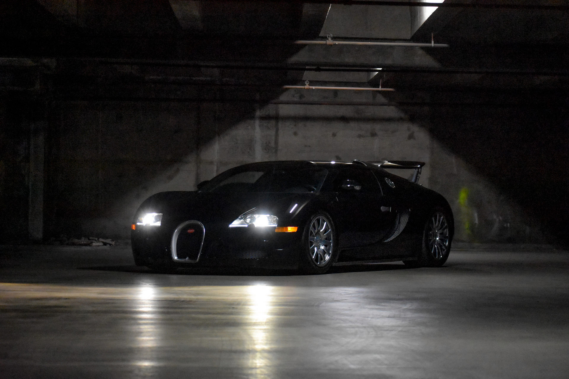 This 2008 Veyron 16.4 Coupe Is Bugatti’s OG Record Breaker