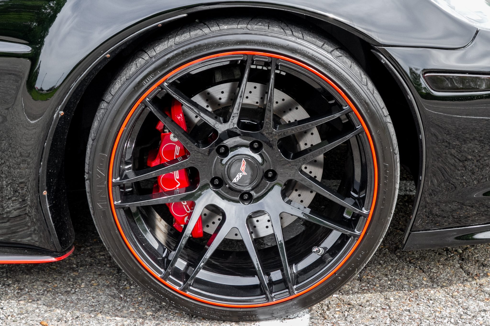 2005 Corvette C6 From Lingenfelter Is A Mean, 665 HP Machine