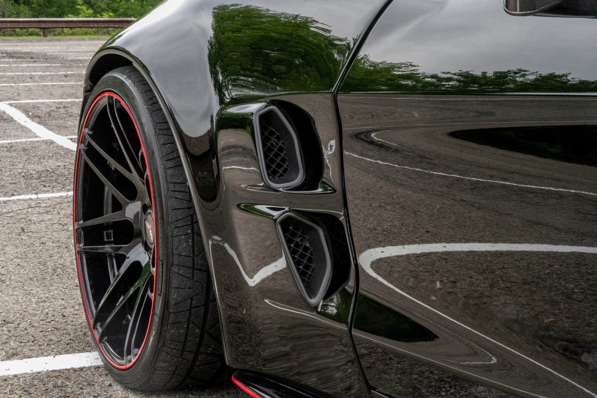 2005 Corvette C6 From Lingenfelter Is A Mean, 665 HP Machine