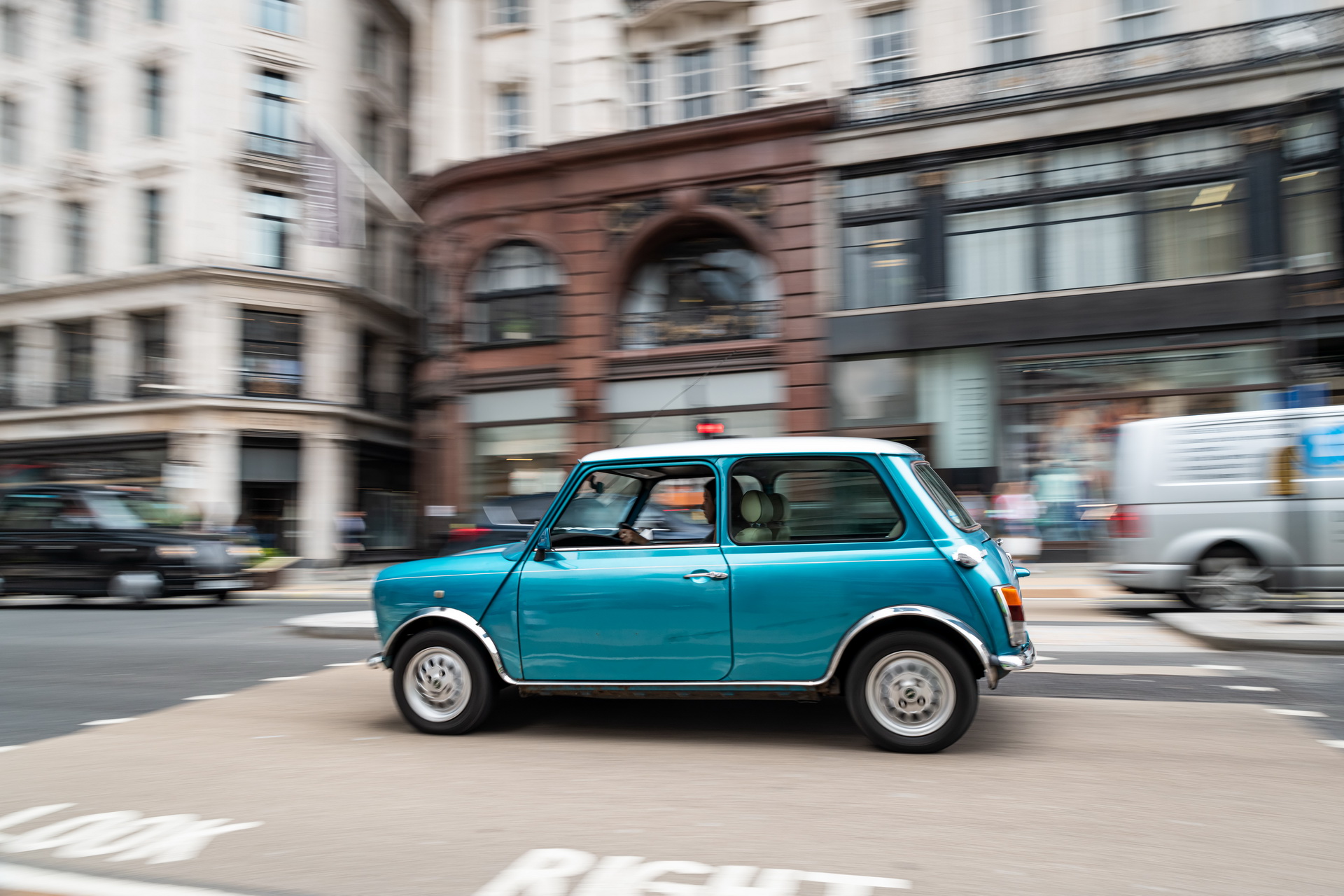 Fancy A Classic Mini With A Nissan Leaf EV Powertrain?