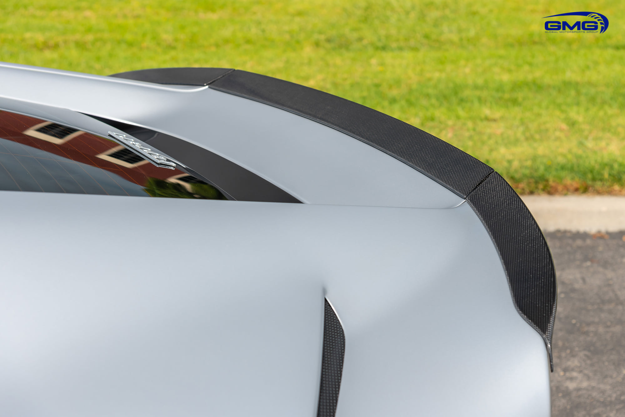 Ferrari 812 Superfast Looks Perfect With These Stylish Mods