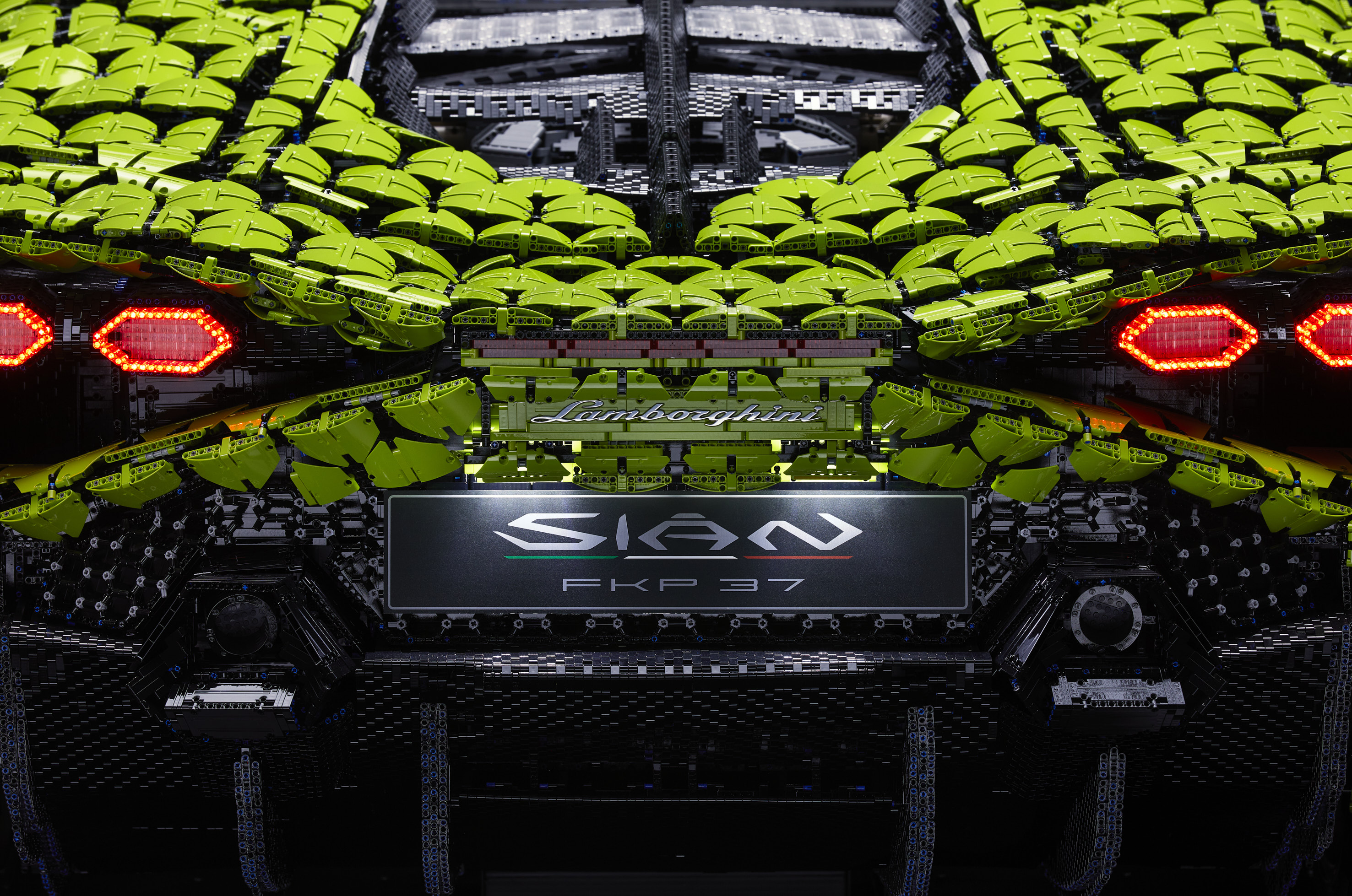 You’ll Wish You Could Buy This Life-Sized Lamborghini Sián Made Entirely Out Of Lego Bricks