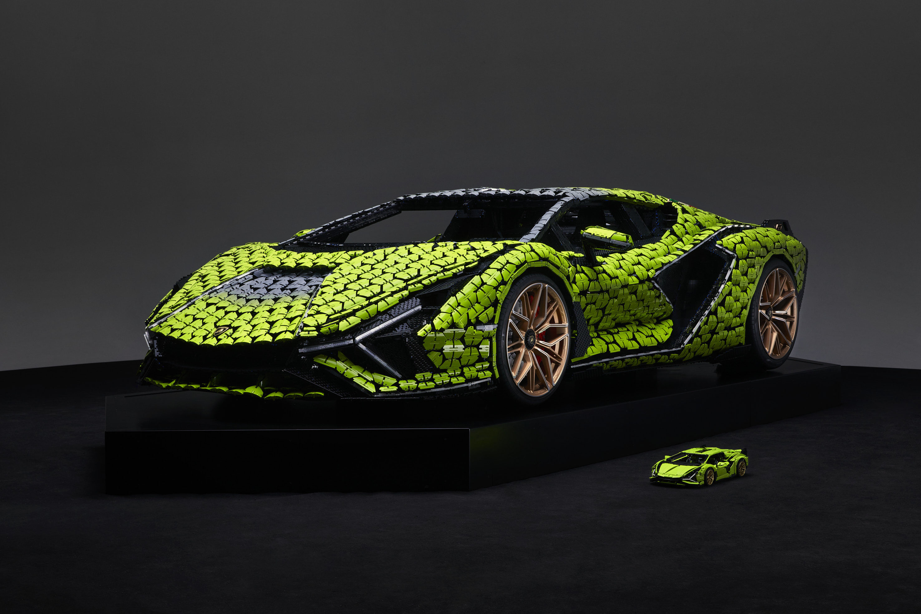 You’ll Wish You Could Buy This Life-Sized Lamborghini Sián Made Entirely Out Of Lego Bricks