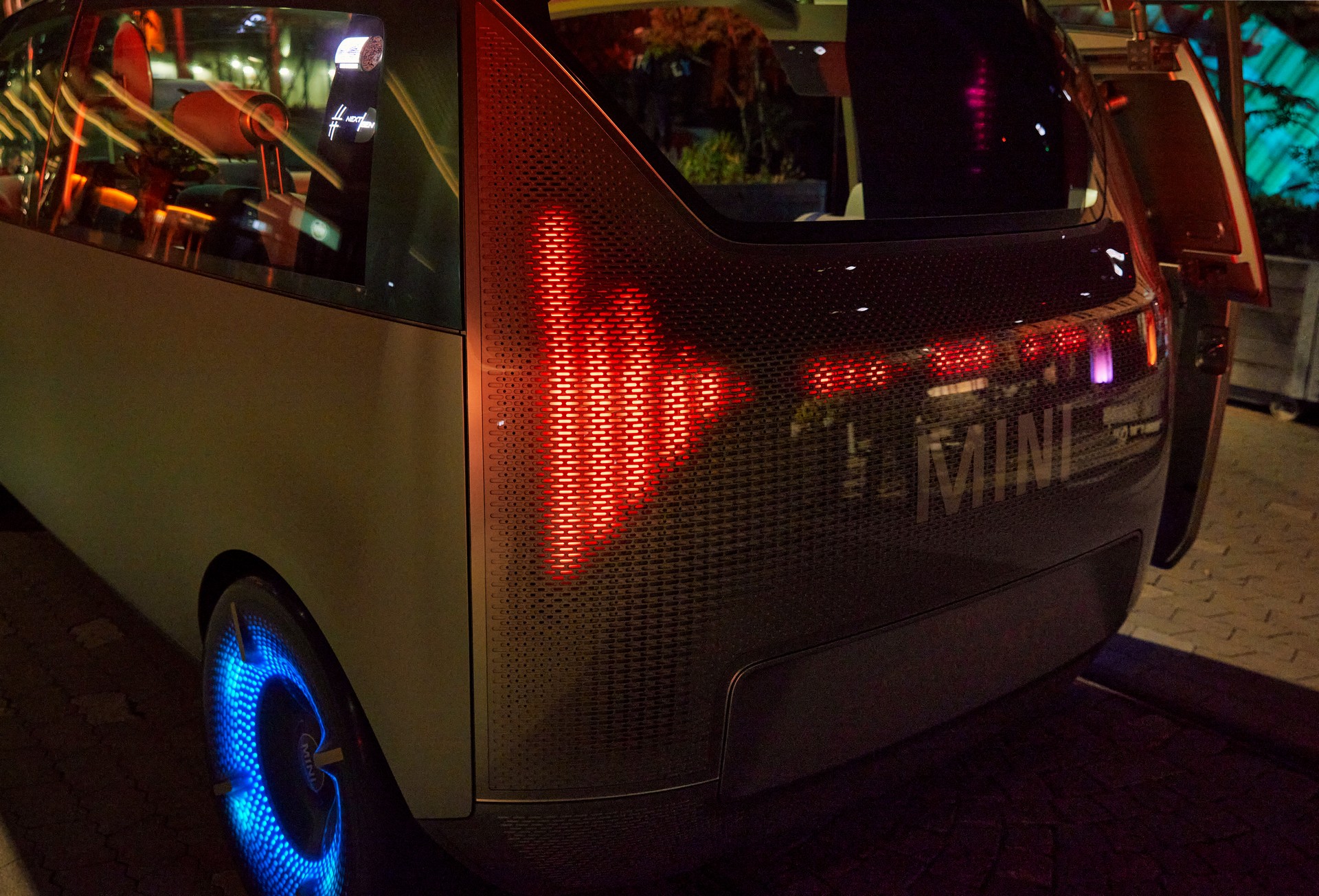 MINI Vision Urbanaut Makes The Jump From Digital To Real Life Concept