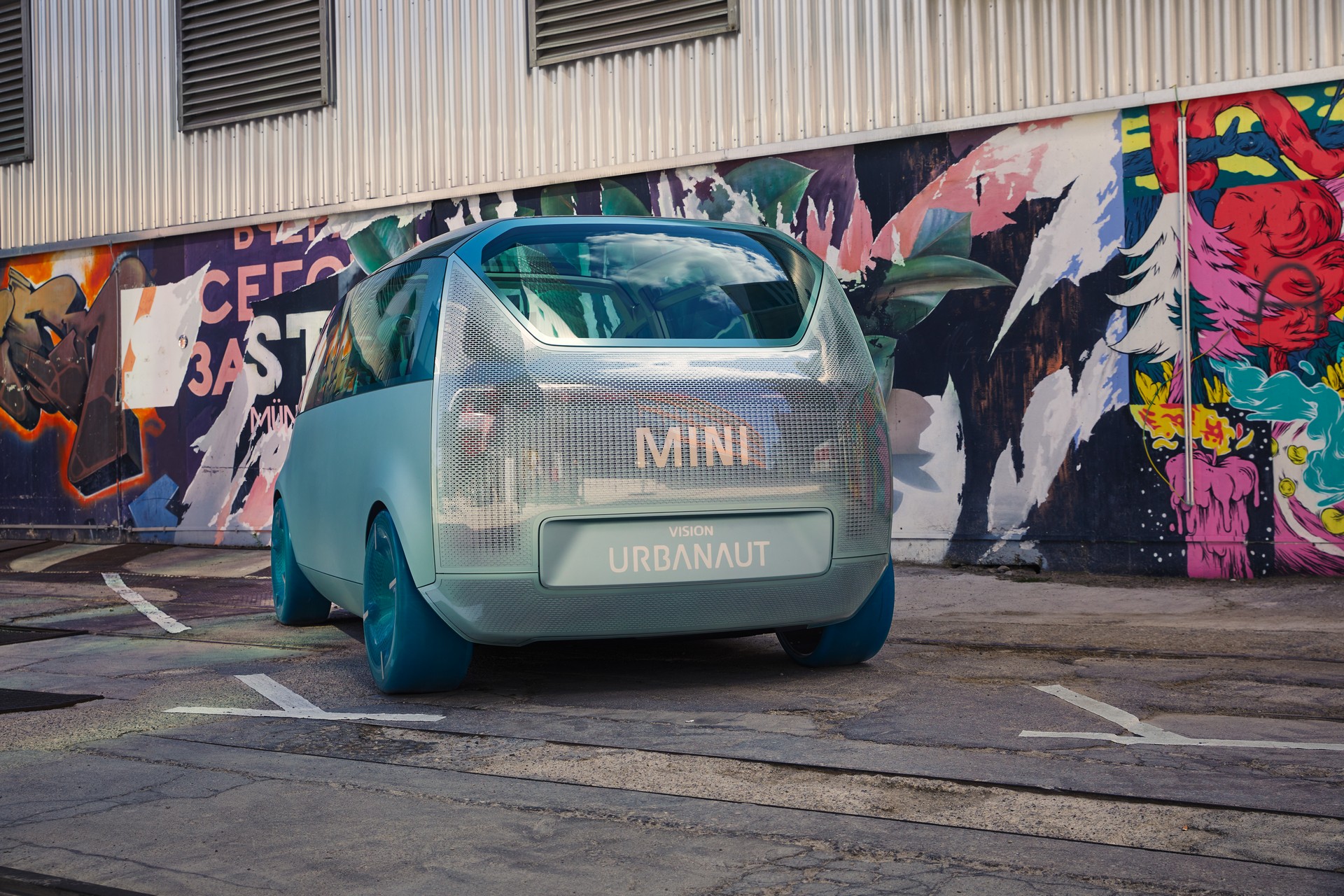 MINI Urbanaut Concept Might Lead To A Production Minivan, Company Says At Munich Motor Show
