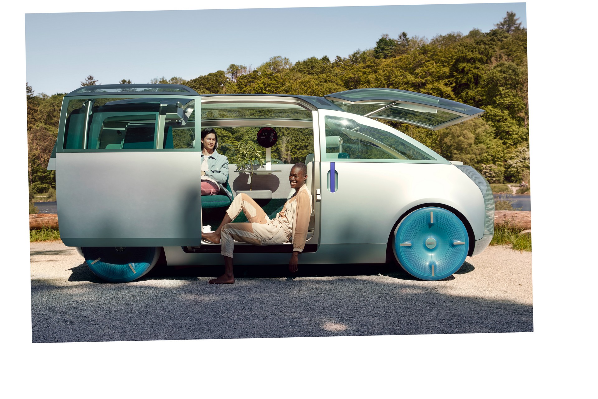 MINI Urbanaut Concept Might Lead To A Production Minivan, Company Says At Munich Motor Show