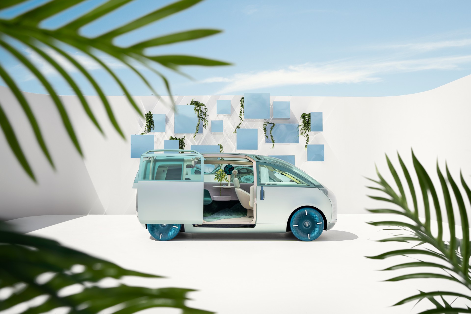 MINI Urbanaut Concept Might Lead To A Production Minivan, Company Says At Munich Motor Show