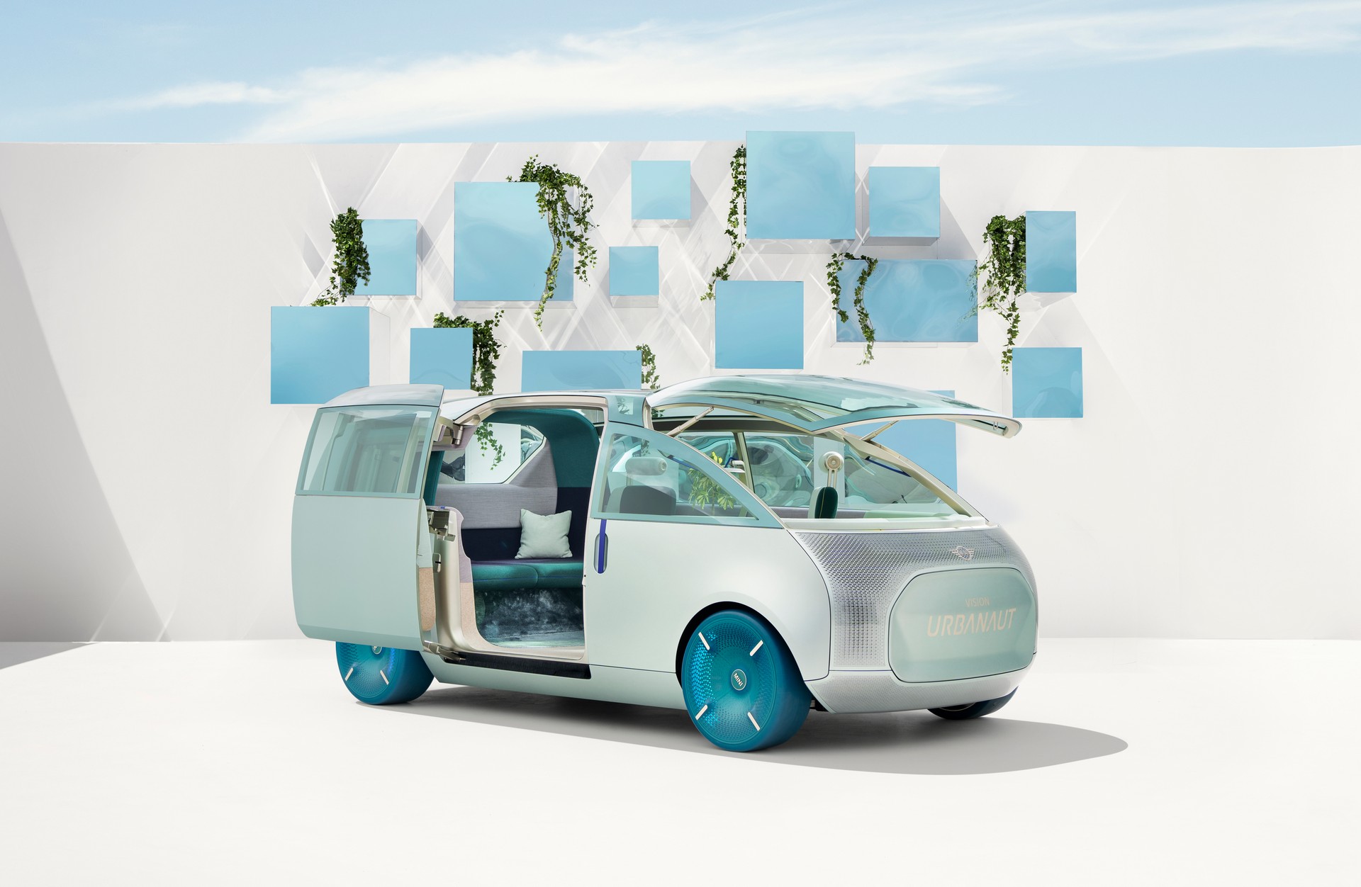 MINI Urbanaut Concept Might Lead To A Production Minivan, Company Says At Munich Motor Show