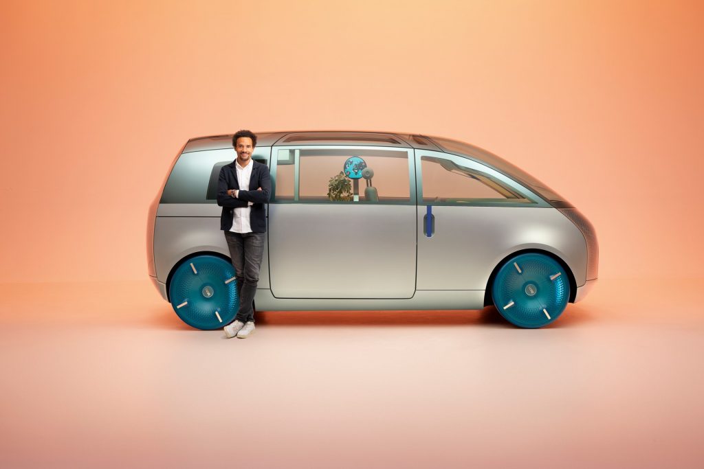 MINI Vision Urbanaut Makes The Jump From Digital To Real Life Concept ...