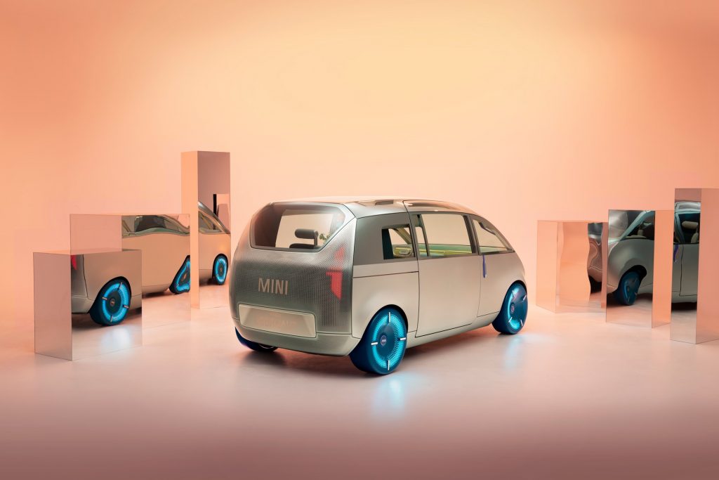 MINI Vision Urbanaut Makes The Jump From Digital To Real Life Concept ...