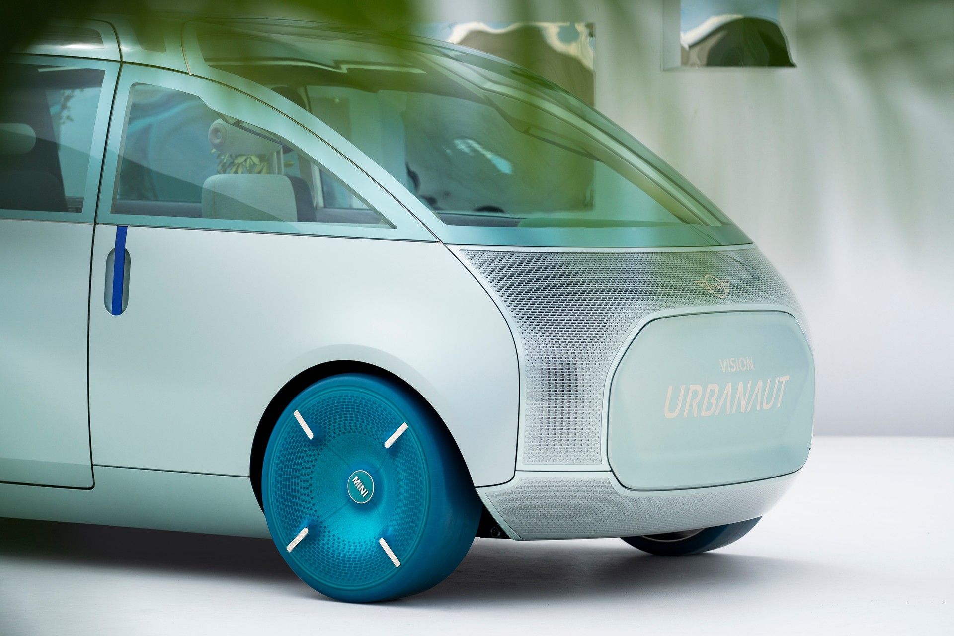 MINI Urbanaut Concept Might Lead To A Production Minivan, Company Says At Munich Motor Show
