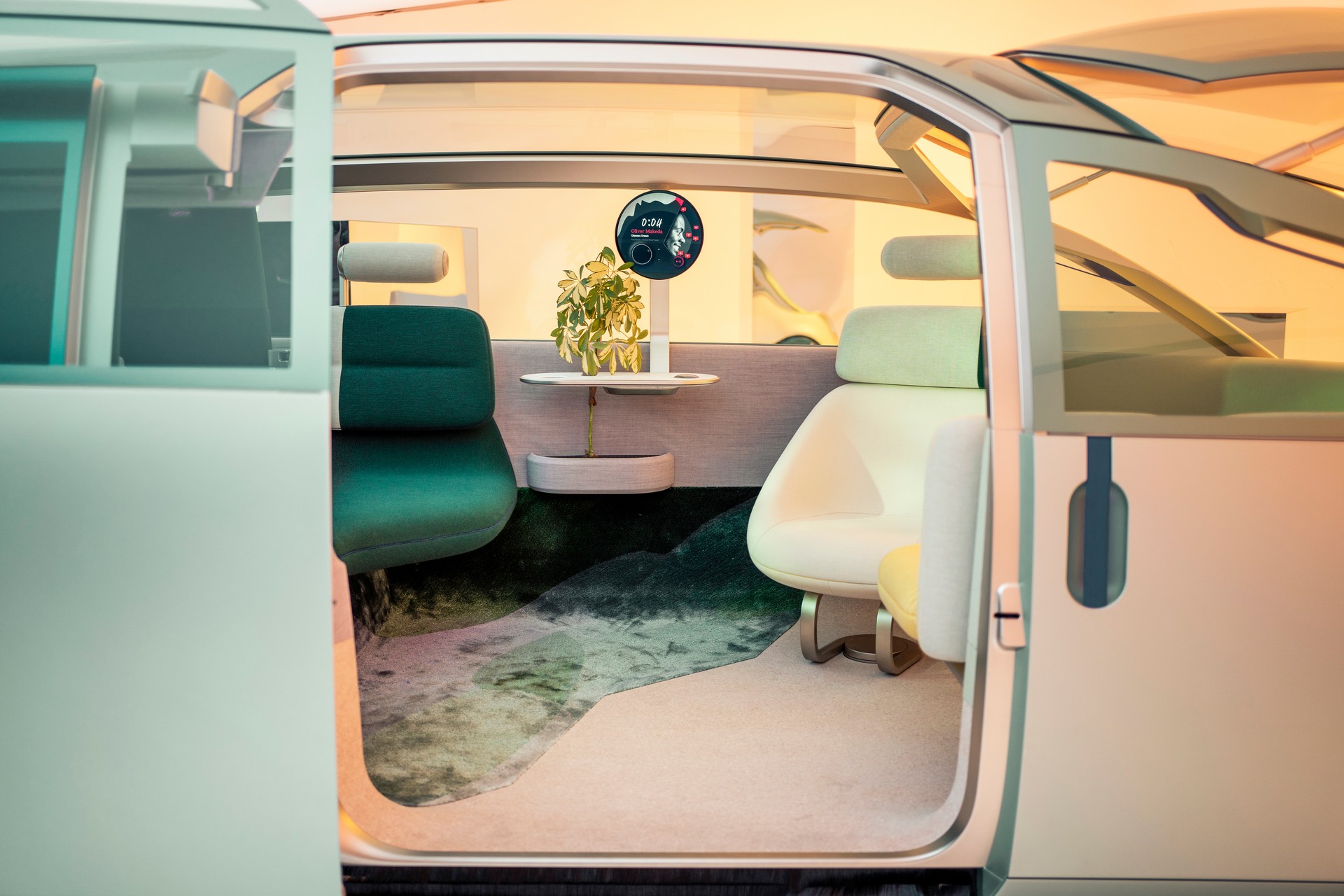 MINI Urbanaut Concept Might Lead To A Production Minivan, Company Says At Munich Motor Show