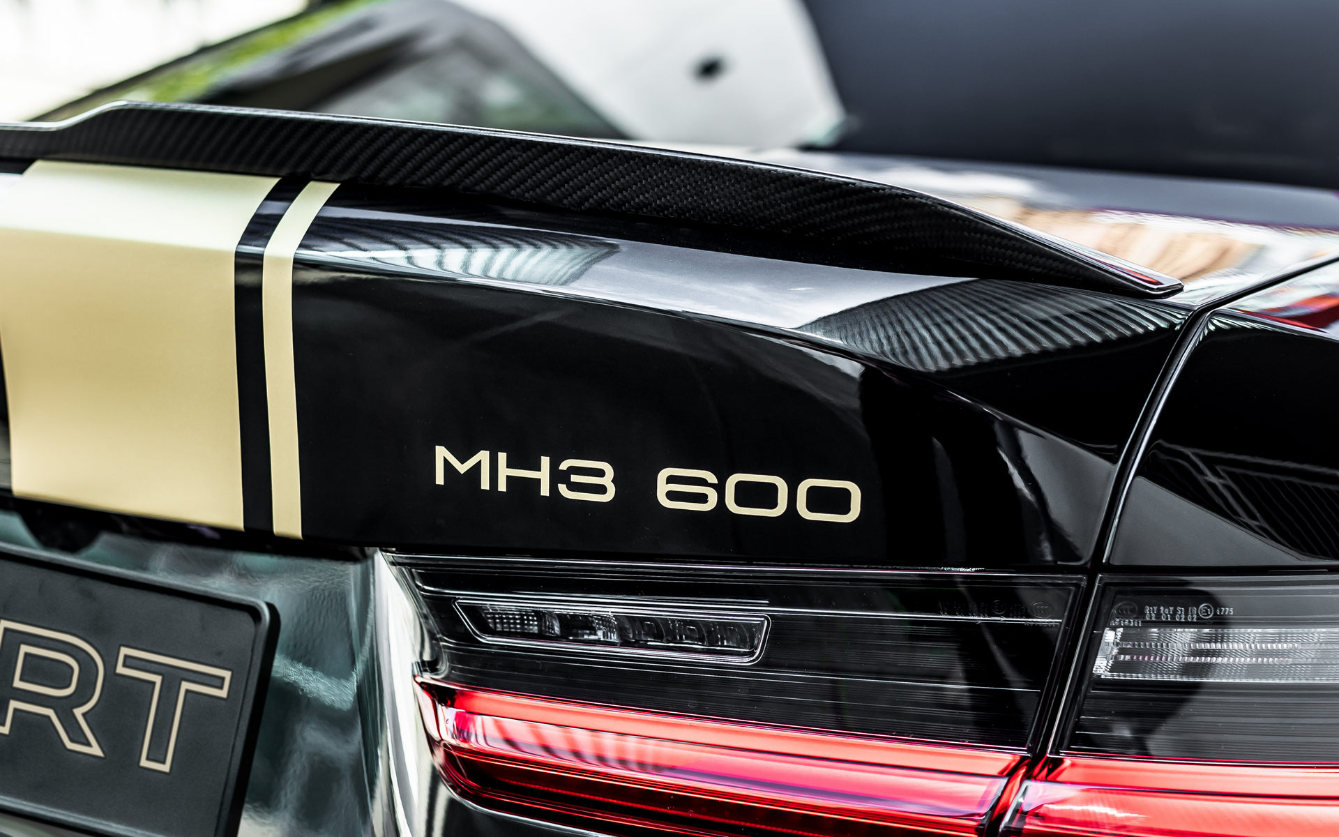 Manhart’s MH3 600 Is A BMW M3 Competition With A Lick Of Gold And 626 HP