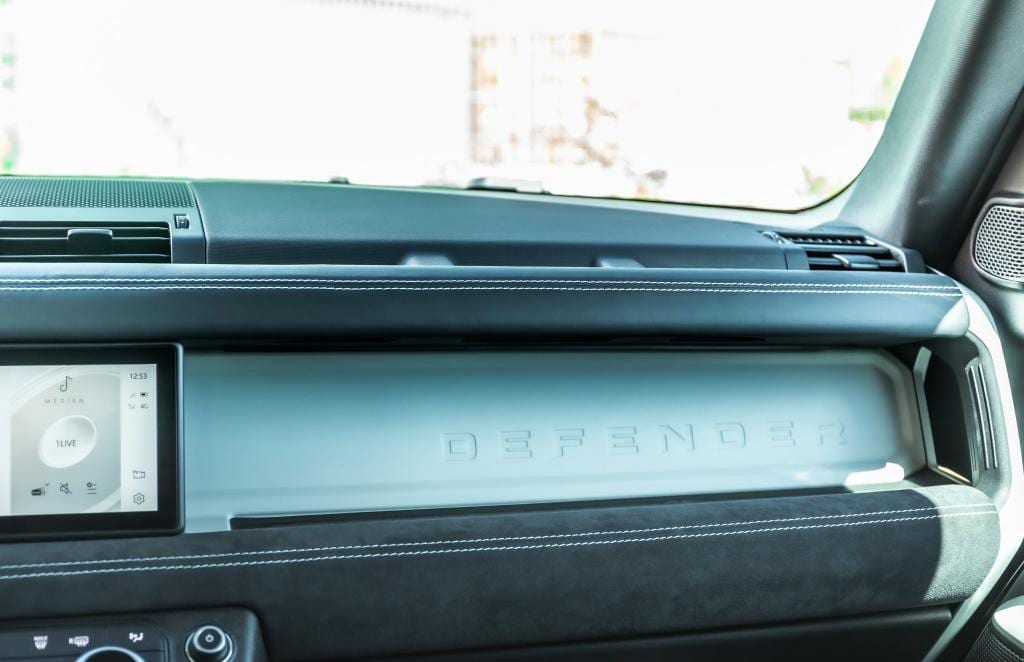 Manhart’s DP 500 Land Rover Defender Adds Power And Badass Looks