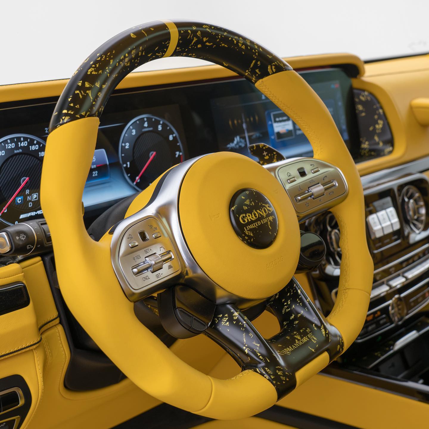 Mansory Gronos Is The Bumblebee Of Mercedes-Benz G-Classes