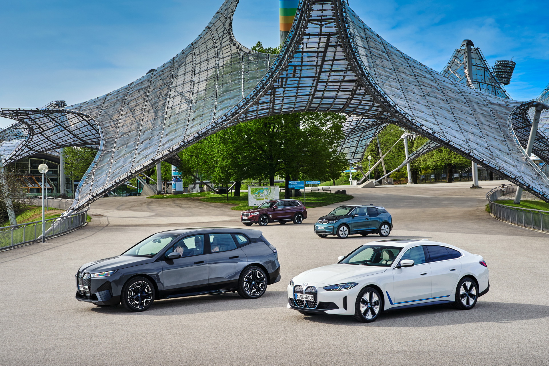 BMW Reveals New i4 Electric Sedan’s Interior, Specs And U.S Pricing