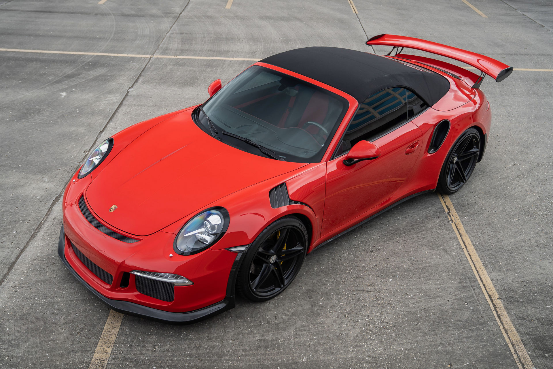 This Porsche Seems To Be A One-Off 911 GT3 RS Cabriolet, Yet Looks Can Be Deceiving