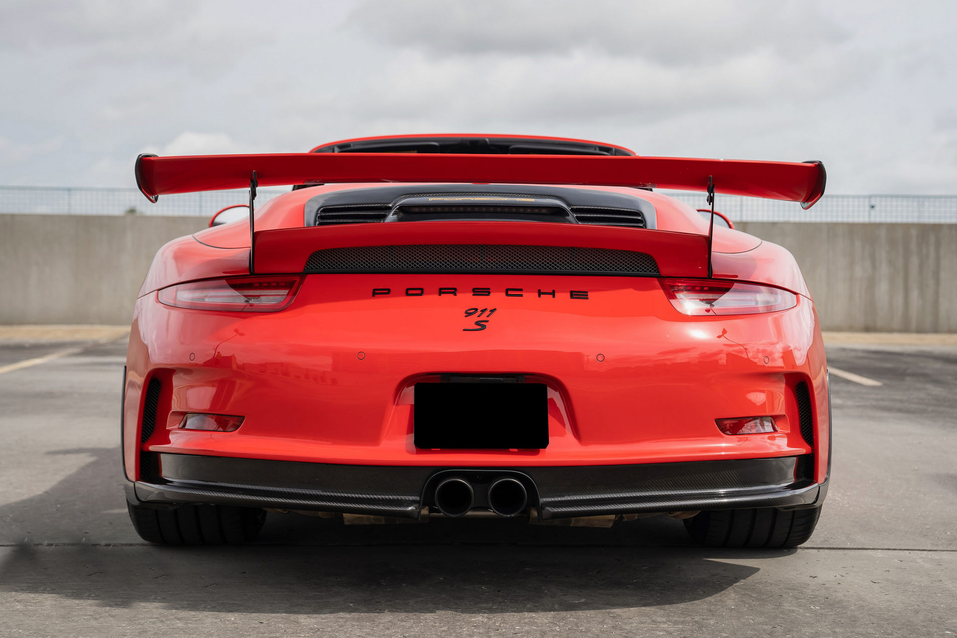 This Porsche Seems To Be A One-Off 911 GT3 RS Cabriolet, Yet Looks Can Be Deceiving