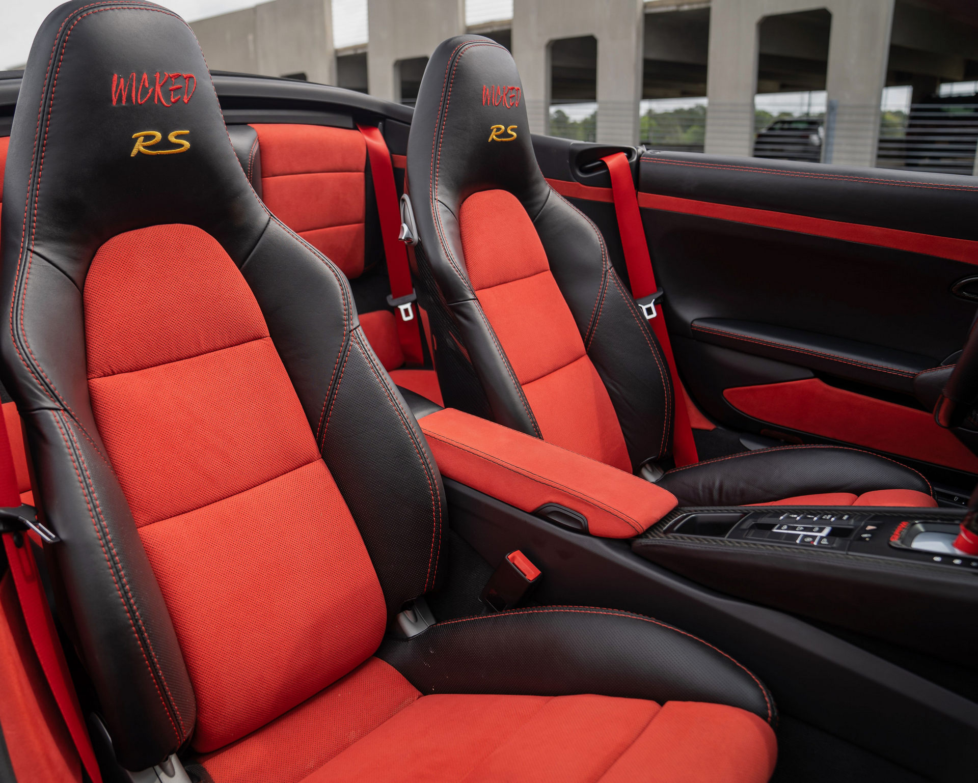 This Porsche Seems To Be A One-Off 911 GT3 RS Cabriolet, Yet Looks Can Be Deceiving