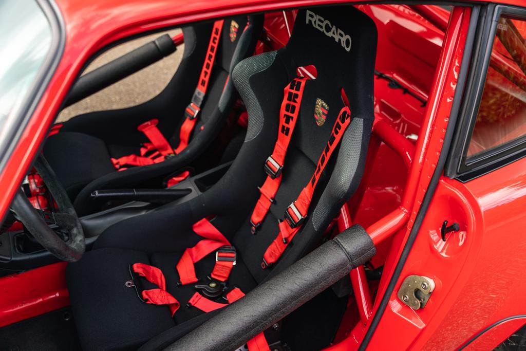 Rare Porsche 964 RS N-GT Clubsport Is A True Road-Going Race Car