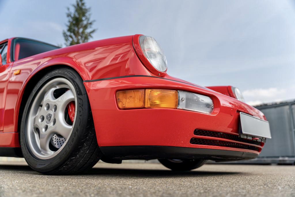 Rare Porsche 964 RS N-GT Clubsport Is A True Road-Going Race Car
