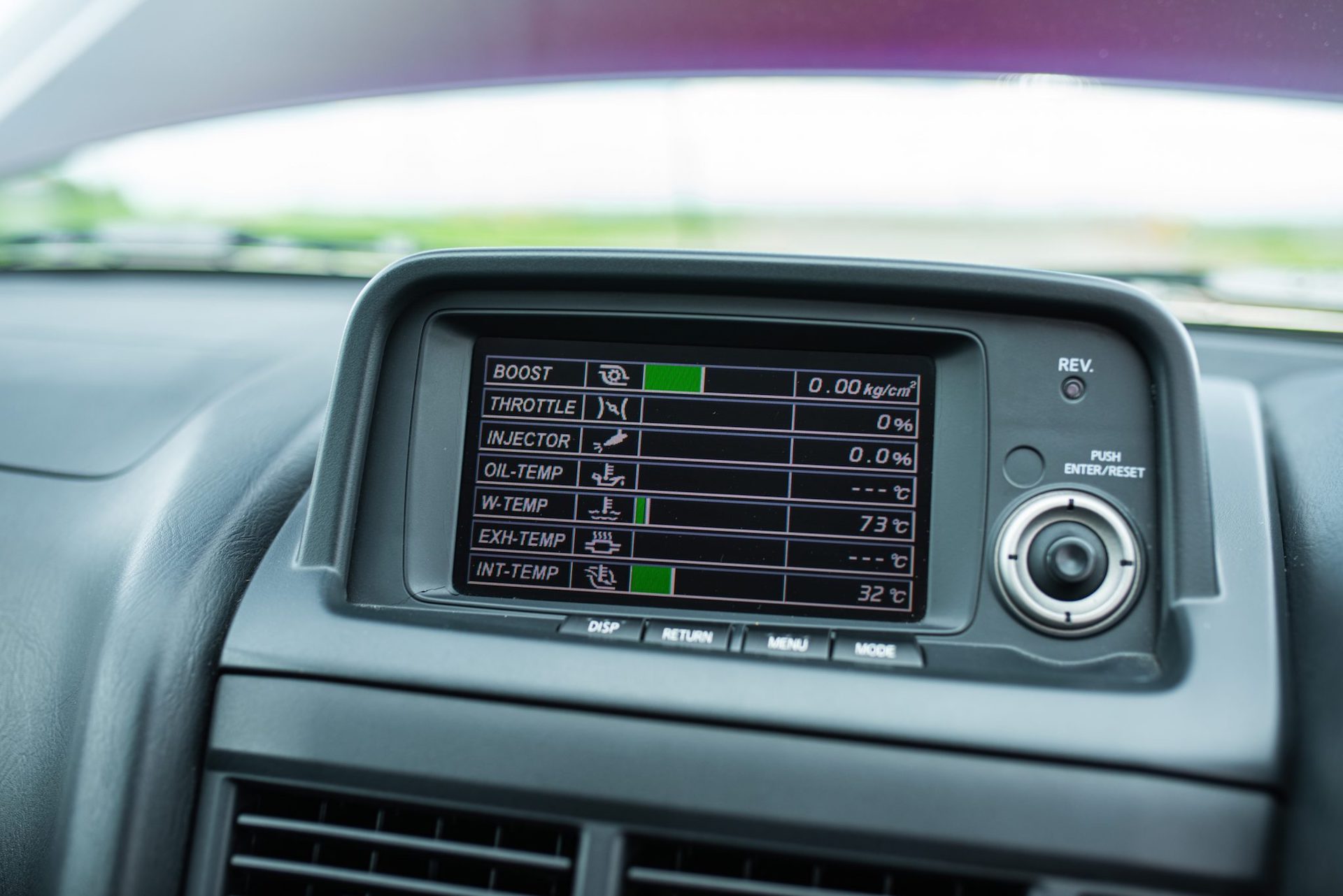 This Midnight Purple II 1999 Nissan Skyline GT-R Could Sell For $400k