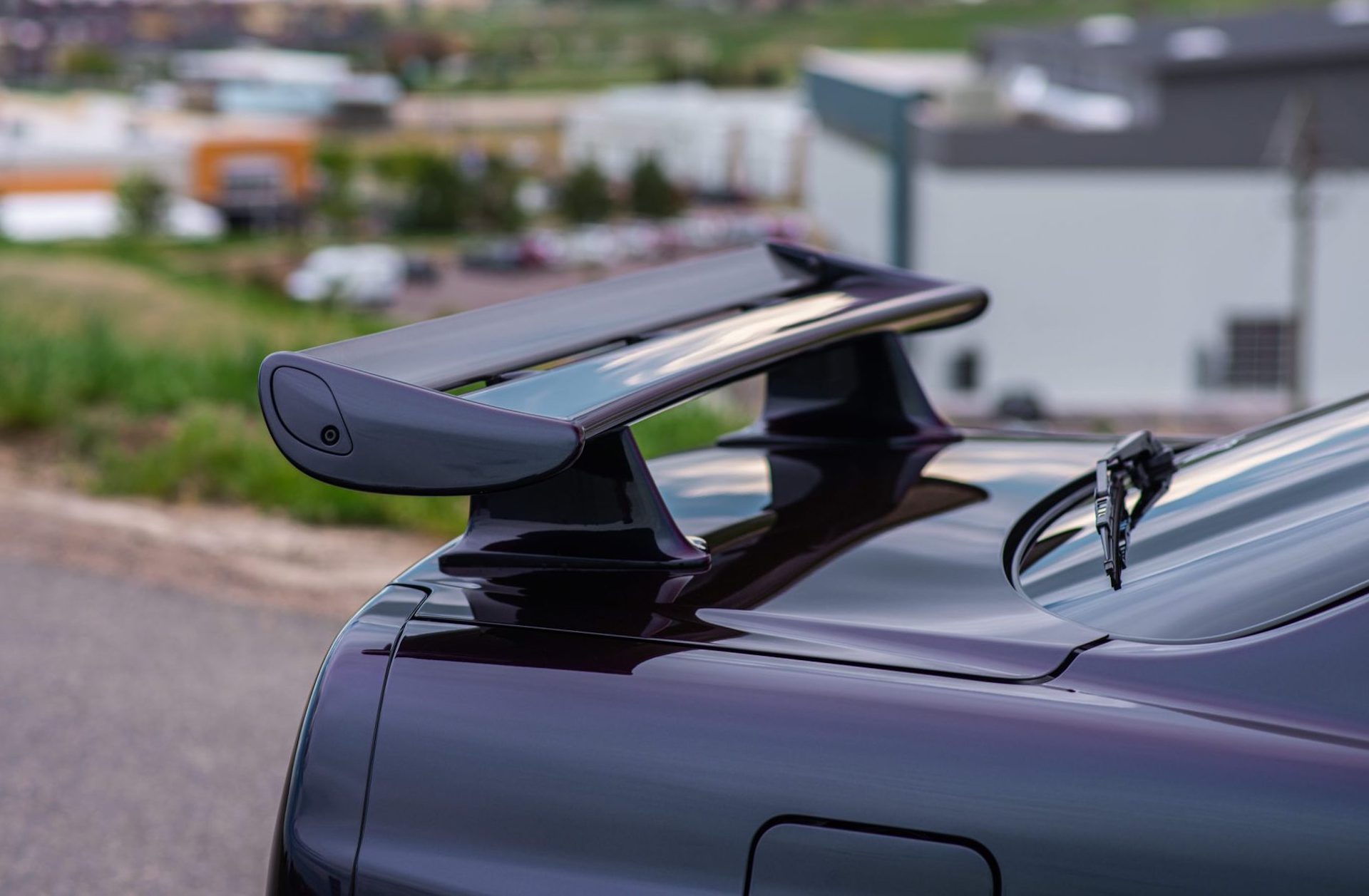 This Midnight Purple II 1999 Nissan Skyline GT-R Could Sell For $400k