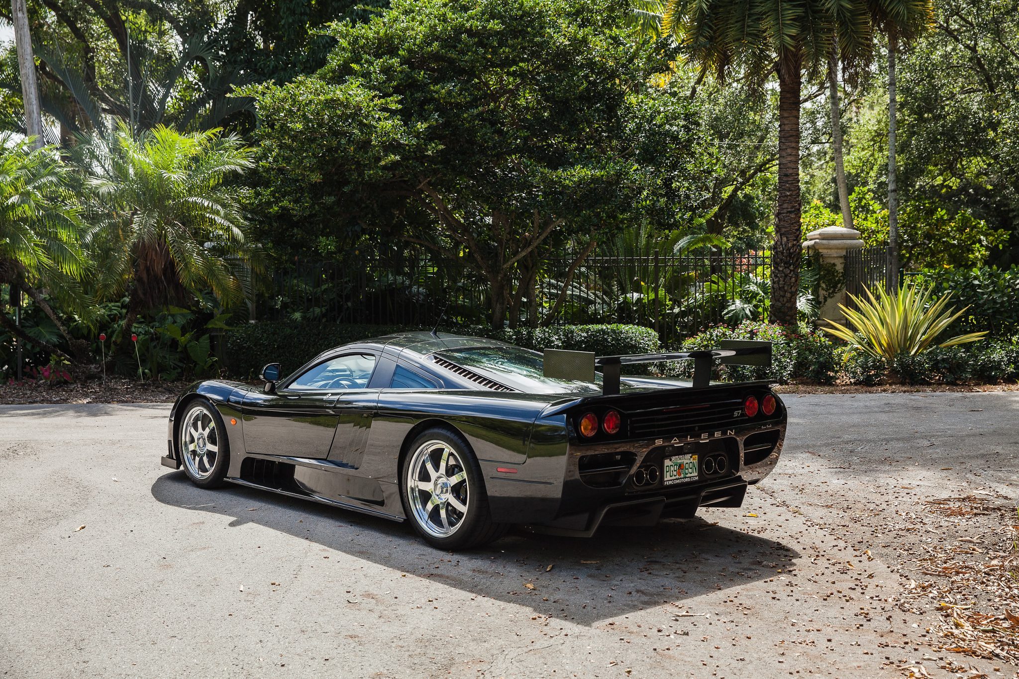 The Saleen S7 Twin Turbo Proved The U.S. Could Create A Serious Hypercar