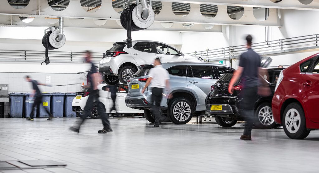 Toyota Launches 10-Year Warranty Program For New And Used Cars In UK