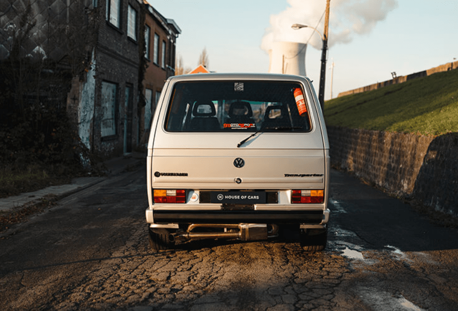 VW’s New T7 Multivan Doesn’t Come With An Ass Full Of Porsche 911 Motor, But This T3 Does