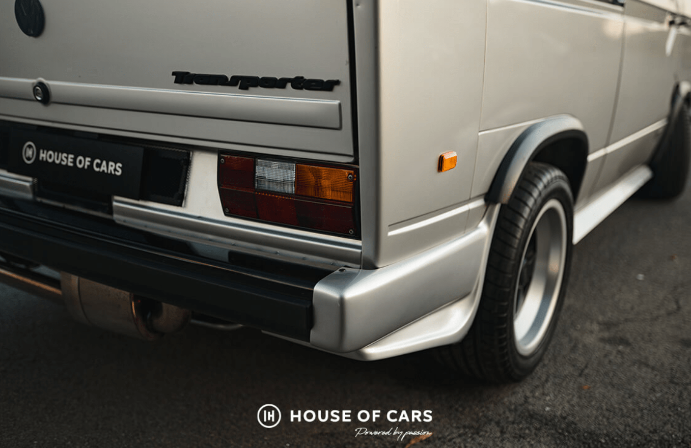 VW’s New T7 Multivan Doesn’t Come With An Ass Full Of Porsche 911 Motor, But This T3 Does