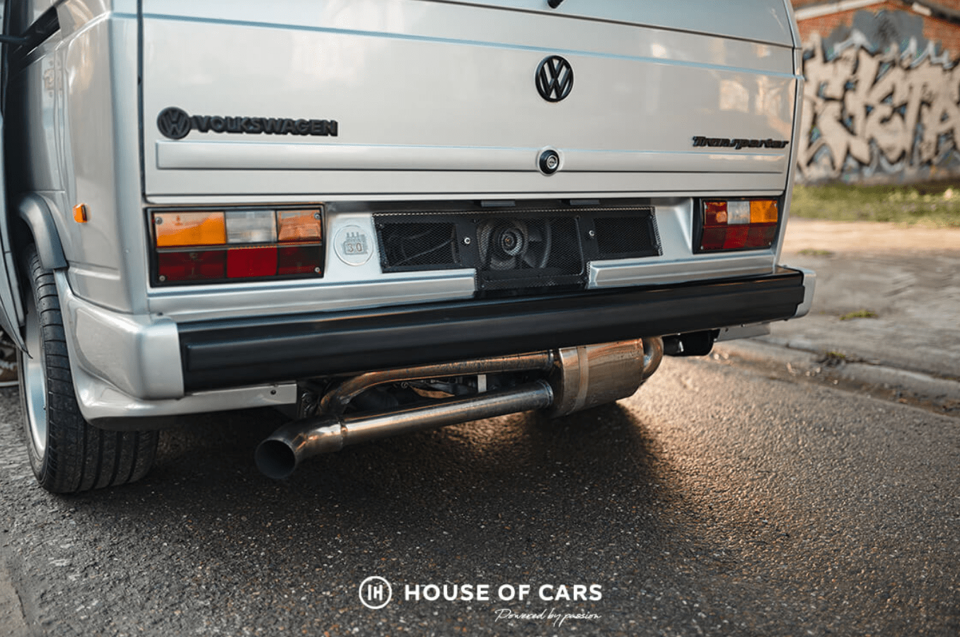 VW’s New T7 Multivan Doesn’t Come With An Ass Full Of Porsche 911 Motor, But This T3 Does