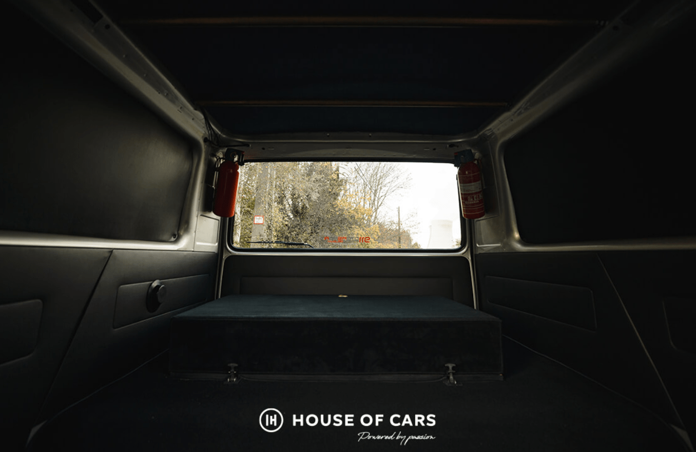 VW’s New T7 Multivan Doesn’t Come With An Ass Full Of Porsche 911 Motor, But This T3 Does