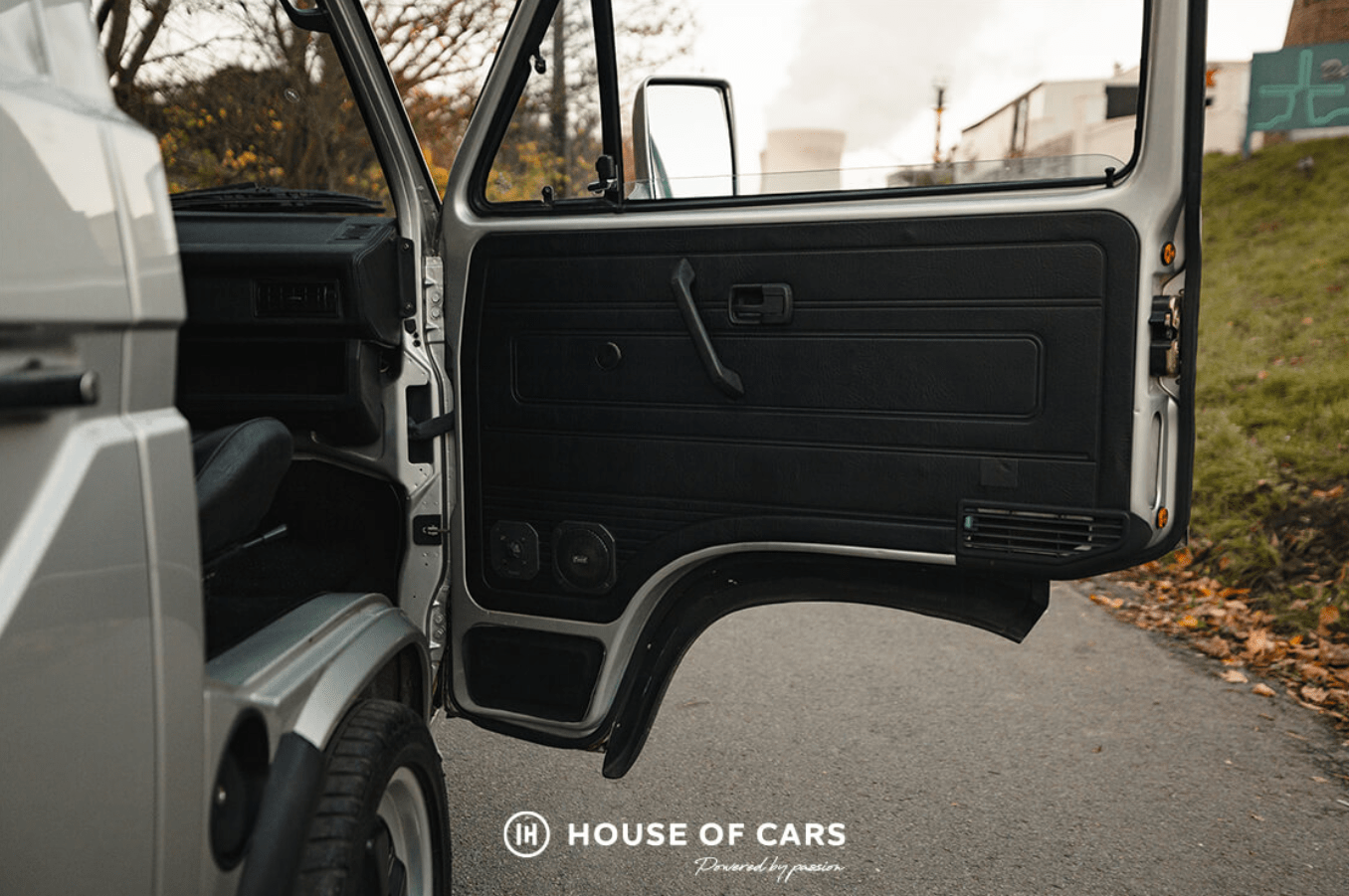 VW’s New T7 Multivan Doesn’t Come With An Ass Full Of Porsche 911 Motor, But This T3 Does