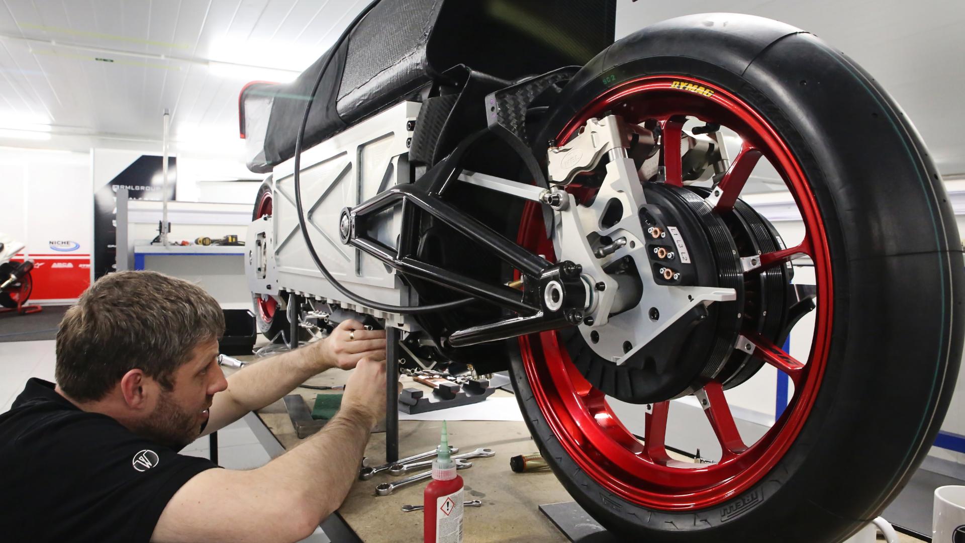 This Aerodynamic Electric Motorcycle Should Exceed 250 MPH