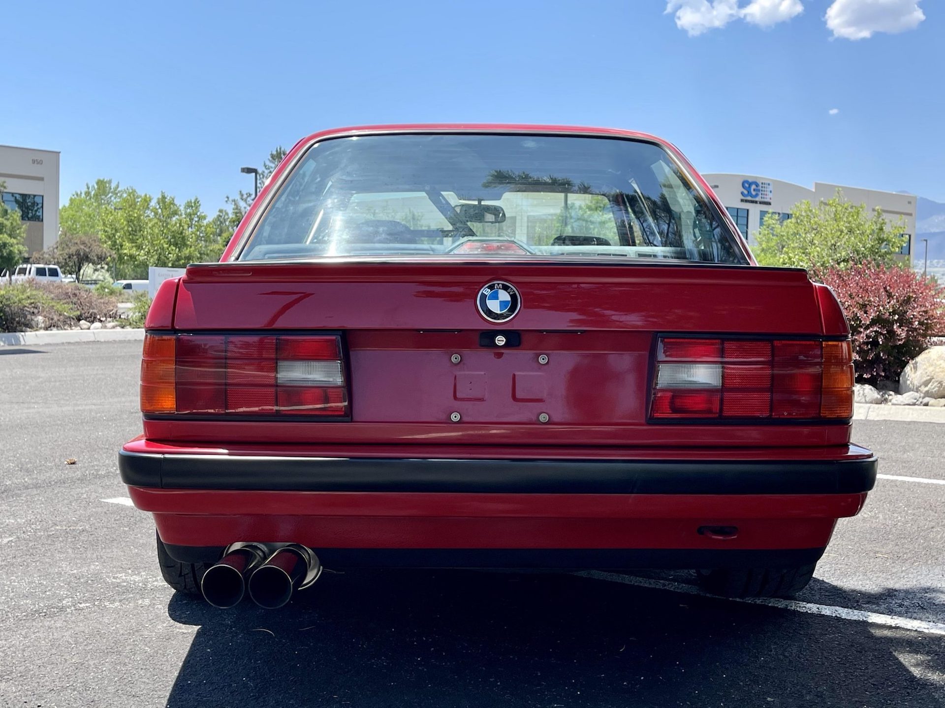 Keep Your Overpriced E30 M3, This Modified S54-Powered BMW 3-Series Looks Way More Fun
