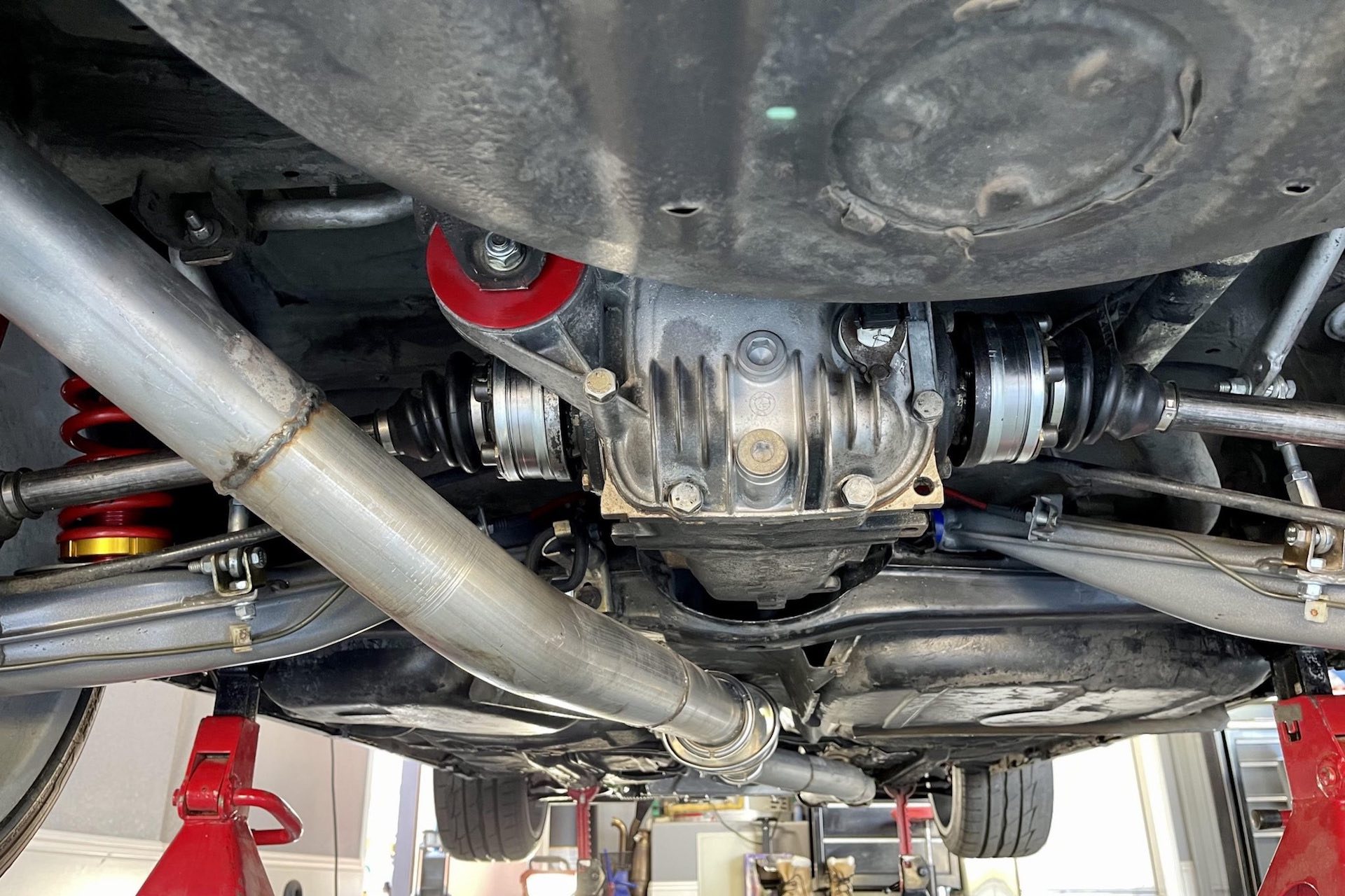 Keep Your Overpriced E30 M3, This Modified S54-Powered BMW 3-Series Looks Way More Fun