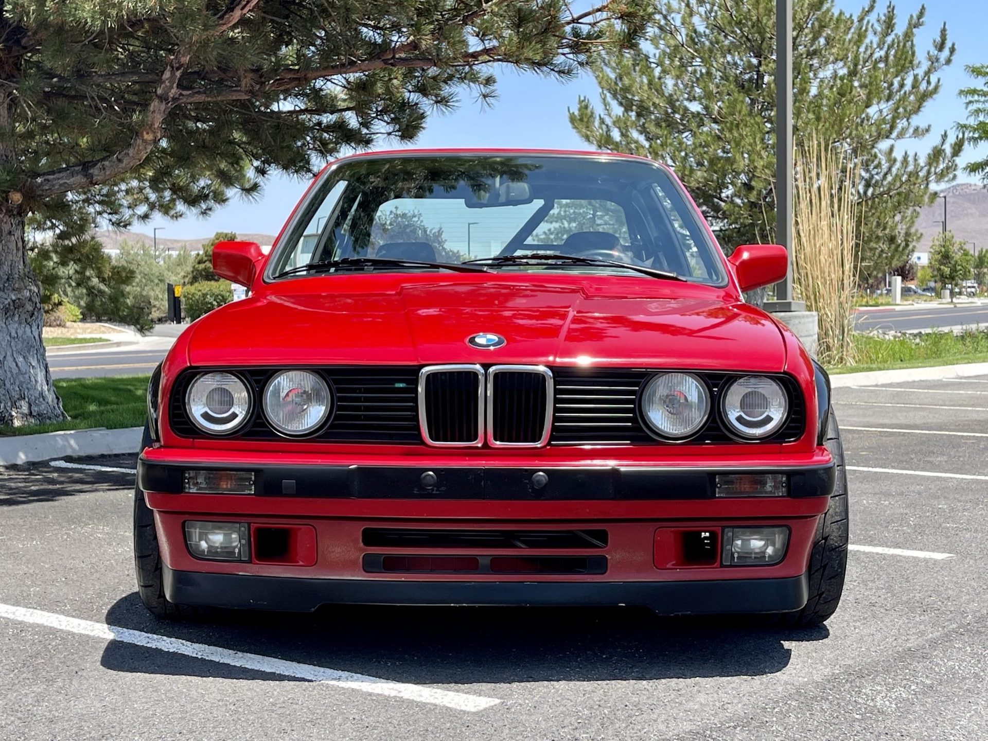 Keep Your Overpriced E30 M3, This Modified S54-Powered BMW 3-Series Looks Way More Fun