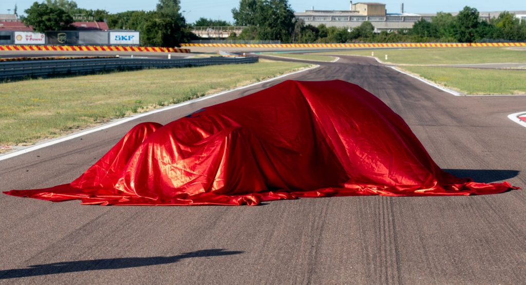 Watch Ferrari Restore Its First-Ever F1-Winning Car In Time For The Silverstone Grand Prix