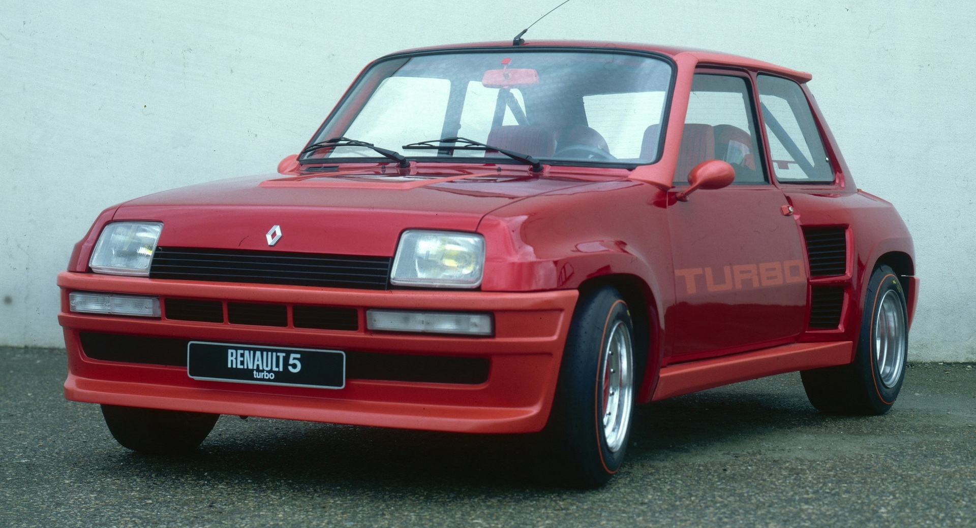 QOTD: What’s The Best-Looking Hot Hatch Of All Time?