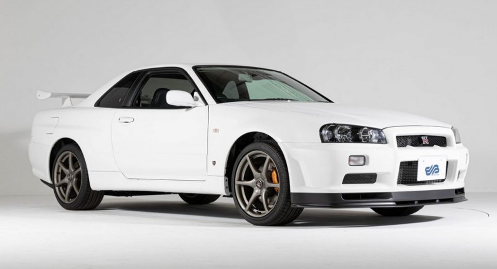 You Can Now Buy This Brand New 6 Mile 02 Nissan Skyline R34 Gt R V Spec Ii Nur Carscoops