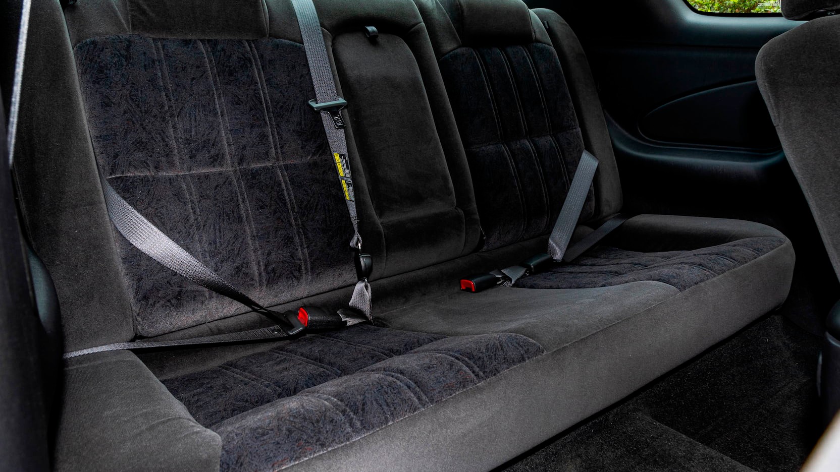 Front-Wheel Drive Coupes Might Be Dead, But You Can Snag This 900 Mile Chevy Monte Carlo