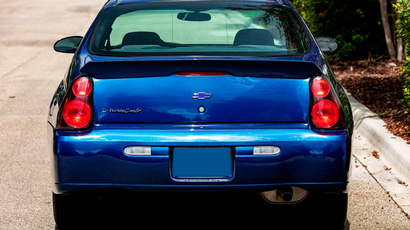 Front-Wheel Drive Coupes Might Be Dead, But You Can Snag This 900 Mile Chevy Monte Carlo