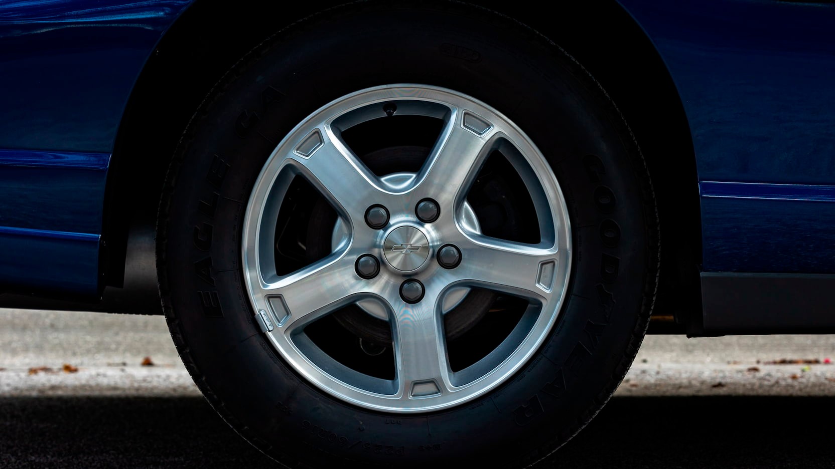 Front-Wheel Drive Coupes Might Be Dead, But You Can Snag This 900 Mile Chevy Monte Carlo