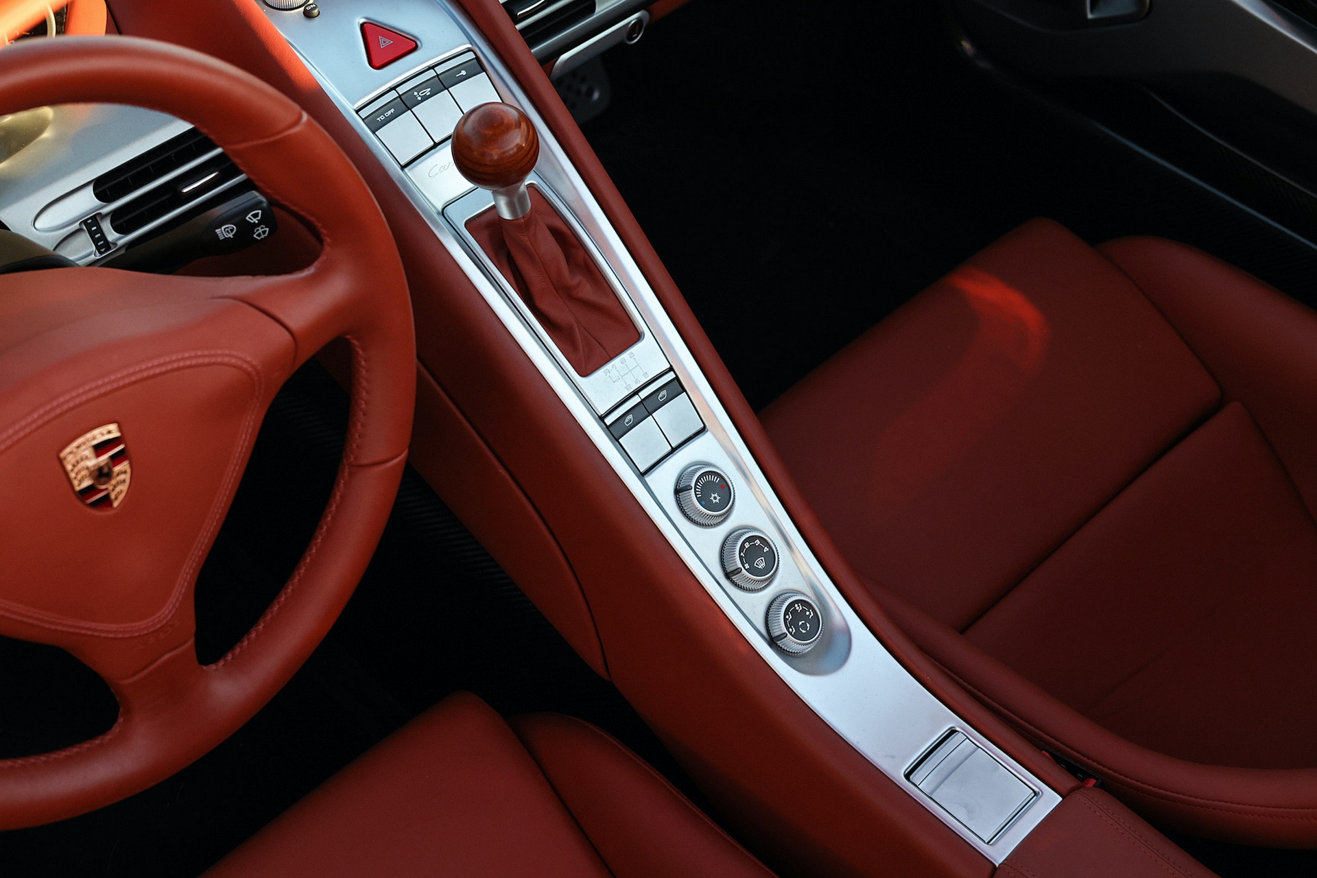 Porsche Carrera GT Once Owned By F1 Champ Jenson Button Sells Just Shy Of $1M