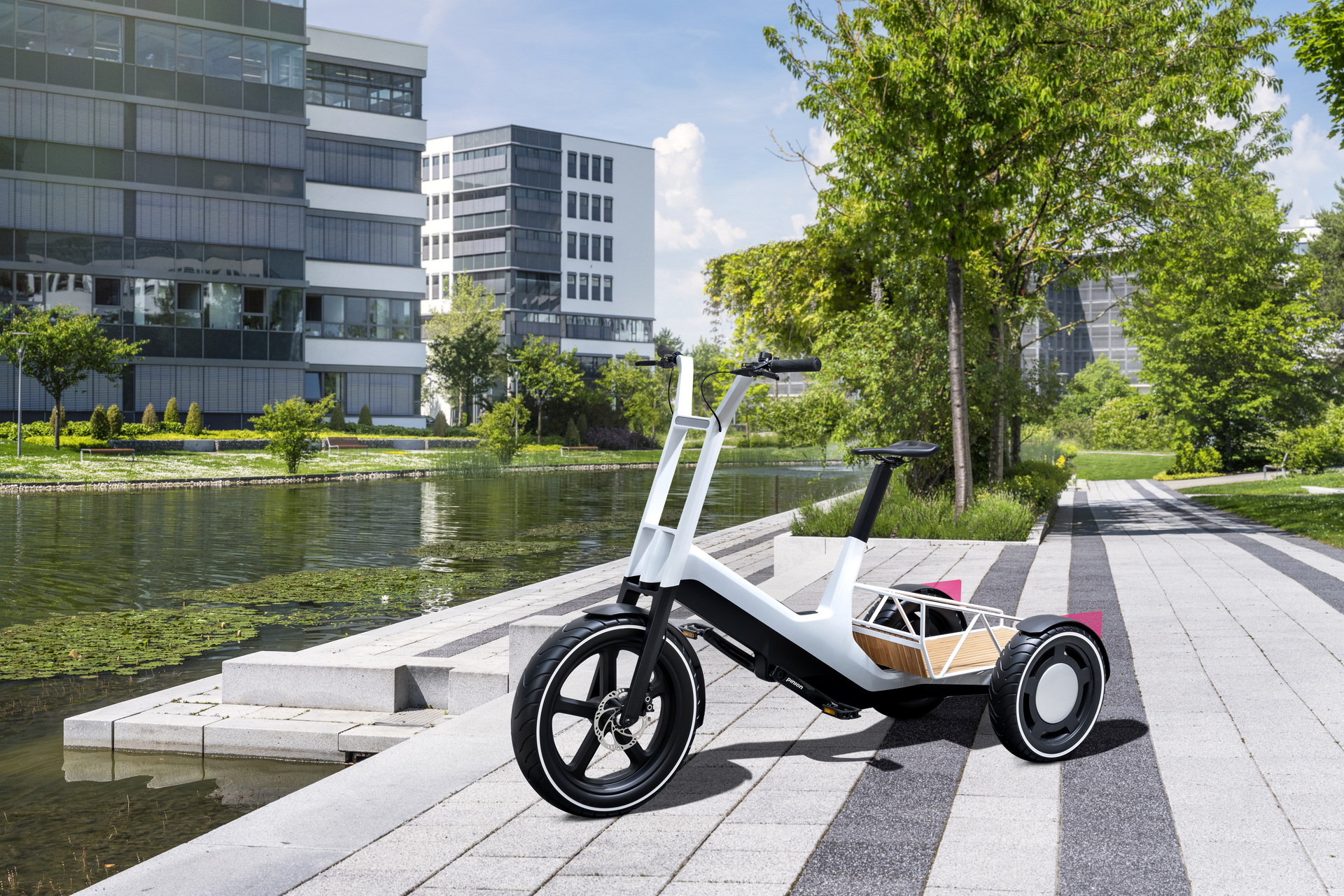 BMW Shows Off Electric Tricycle And FWD Scooter As Urban Transportation Solutions