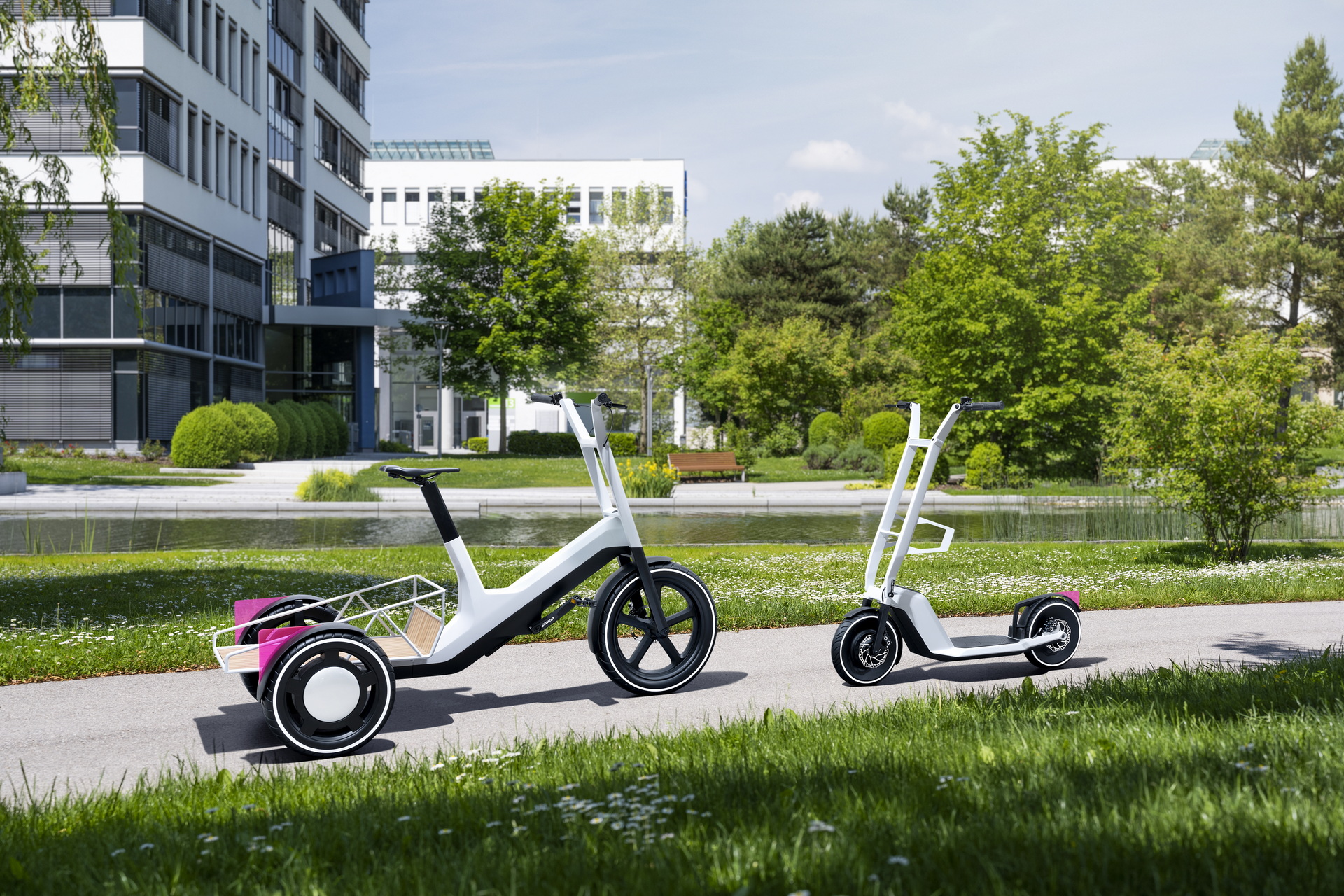 BMW Shows Off Electric Tricycle And FWD Scooter As Urban Transportation Solutions