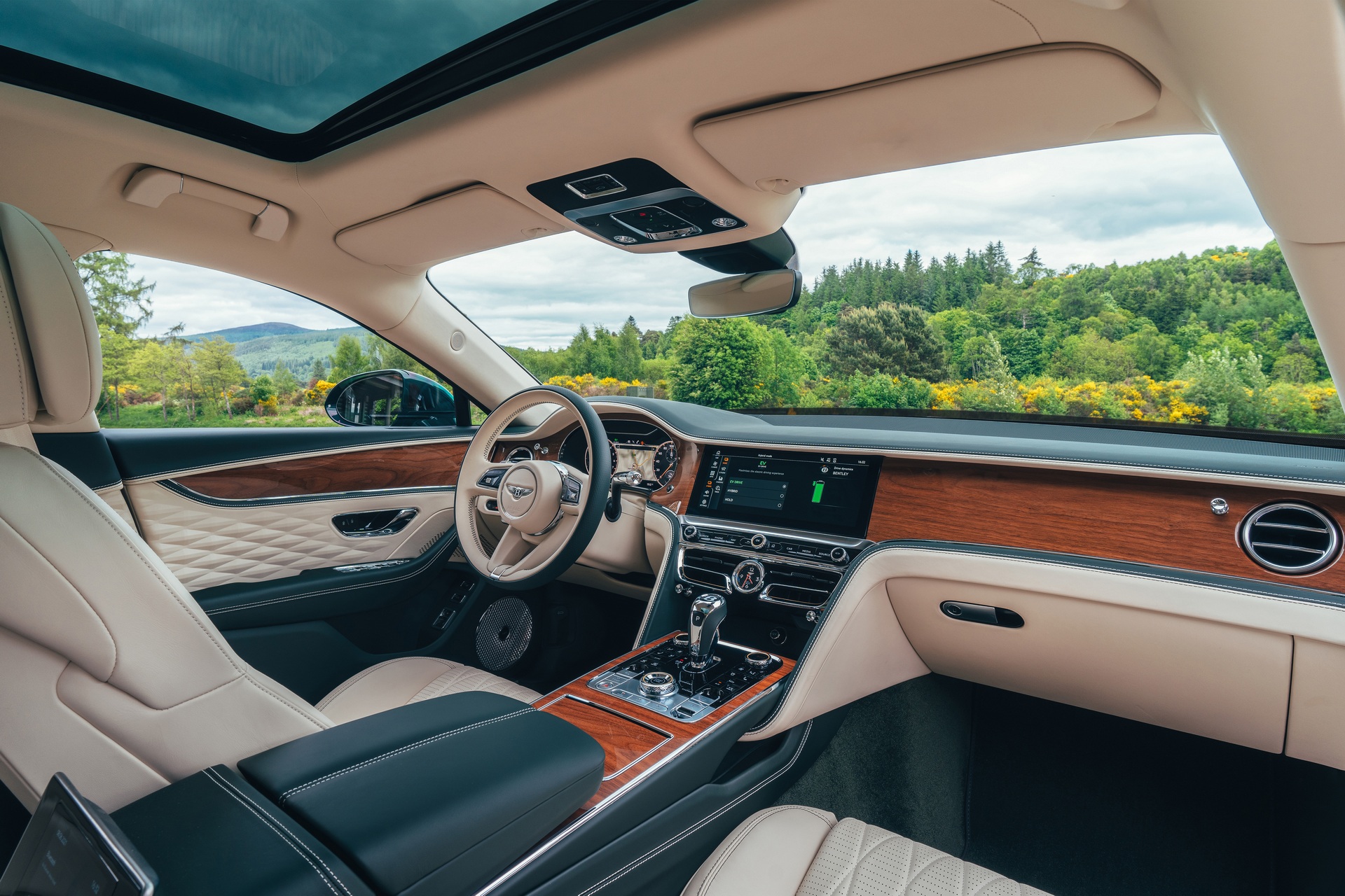 New Flying Spur Hybrid Is Officially Bentley’s Cleanest And Most Efficient Model To Date