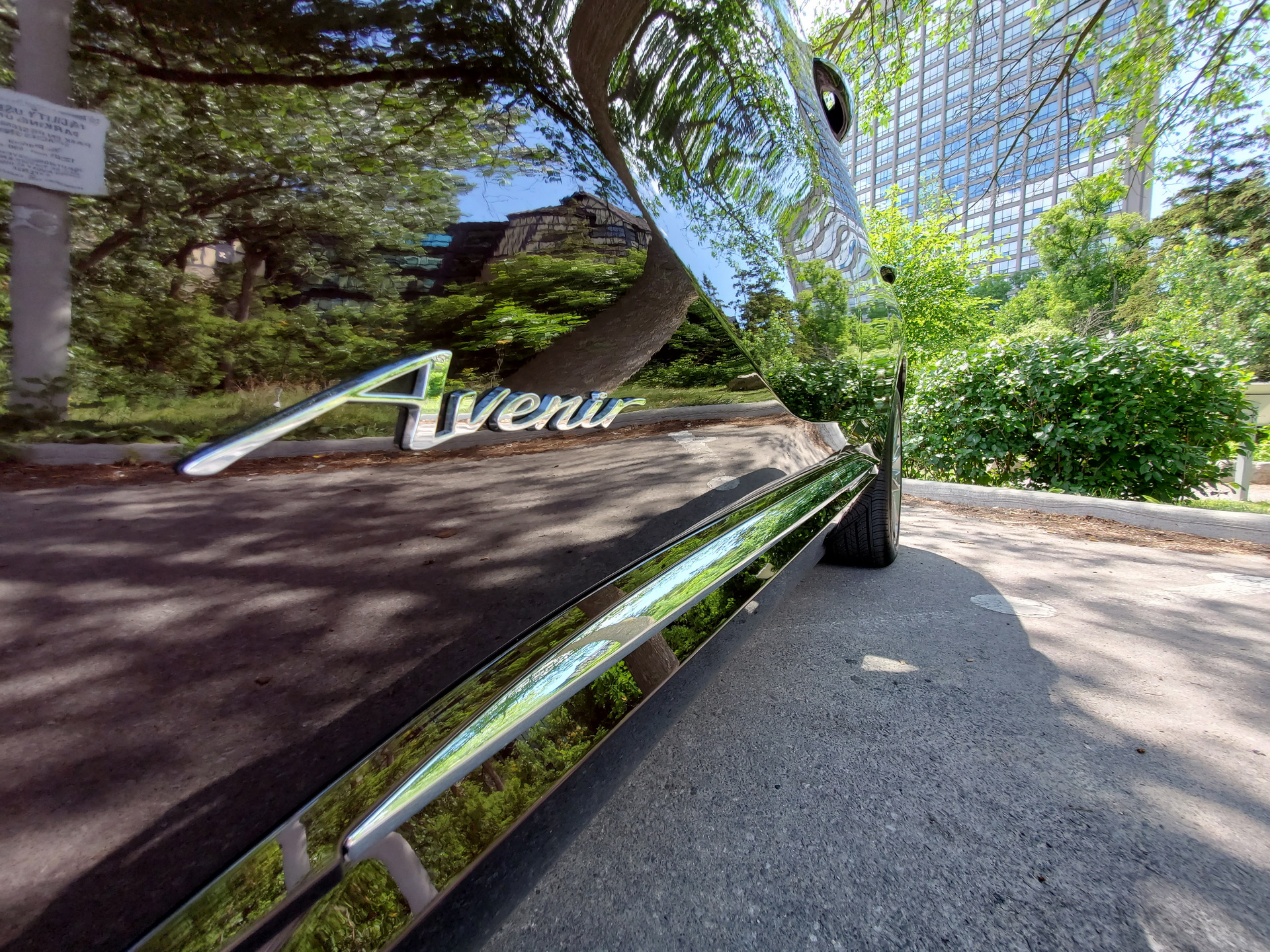 Driven: 2021 Buick Envision Avenir Fails To Shine In A Crowded Segment